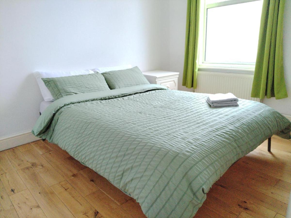 Cosy Rooms Near Canary Wharf & The O2 London Bagian luar foto