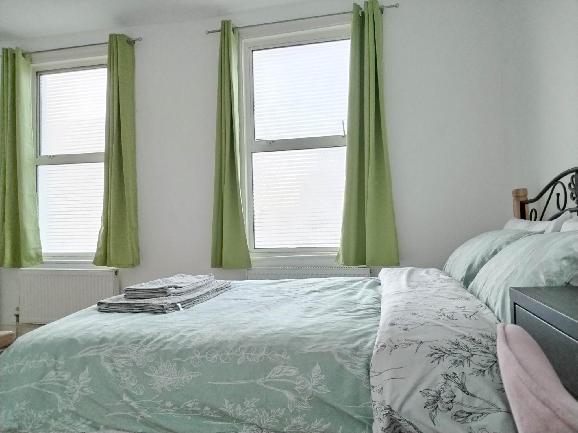 Cosy Rooms Near Canary Wharf & The O2 London Bagian luar foto