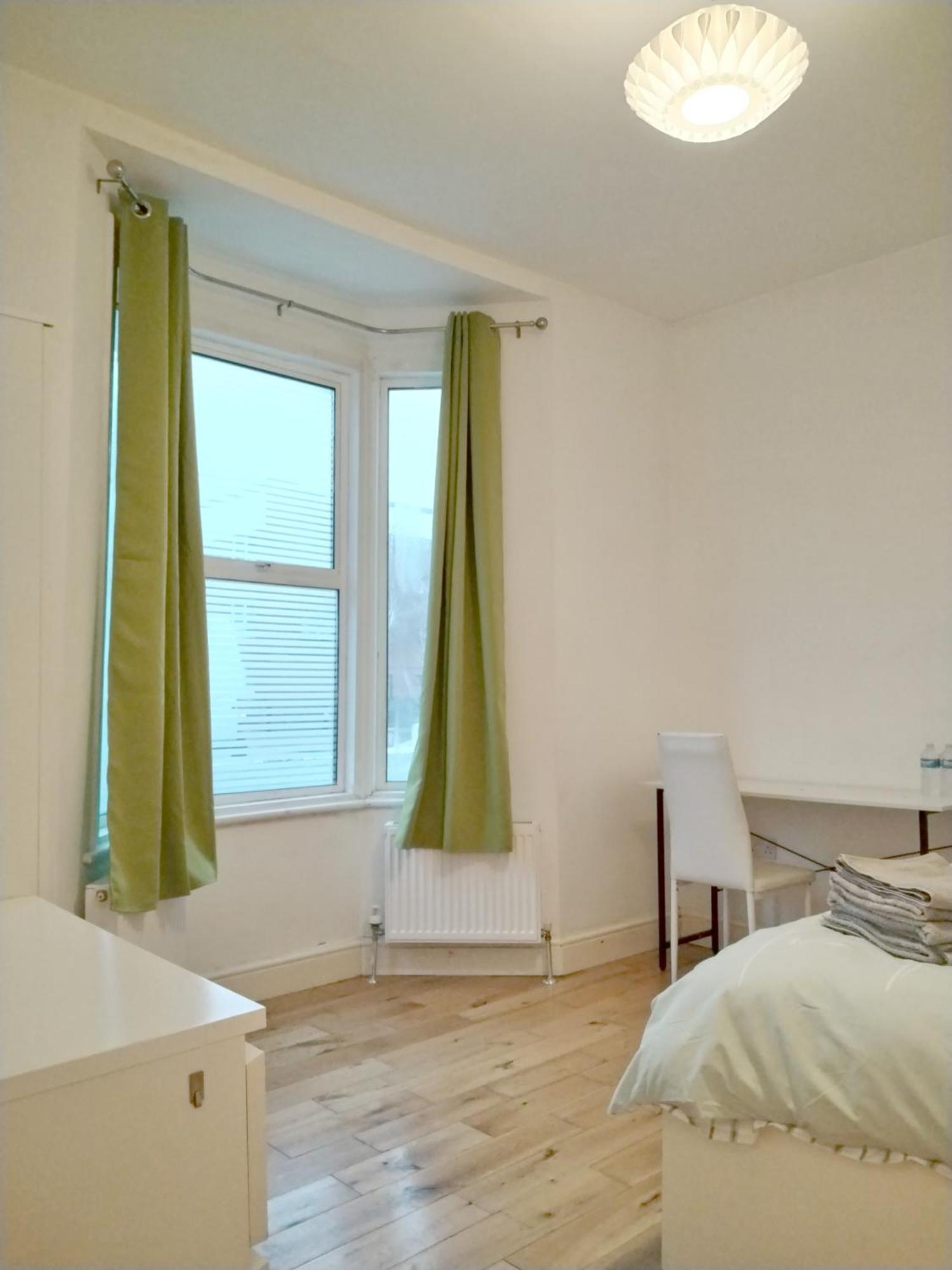 Cosy Rooms Near Canary Wharf & The O2 London Bagian luar foto